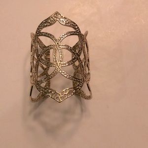 Rare, retired Kendra Scott gold cuff bracelet